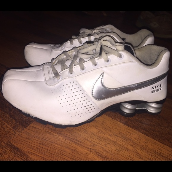White Nike shox