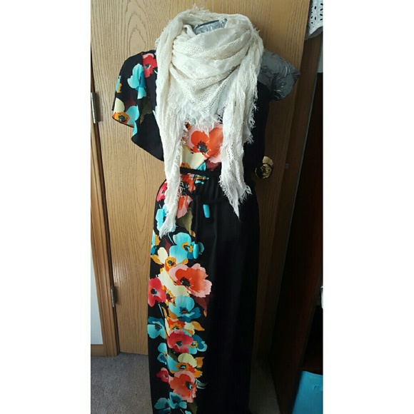 Single Sleve Floral Maxi Dress