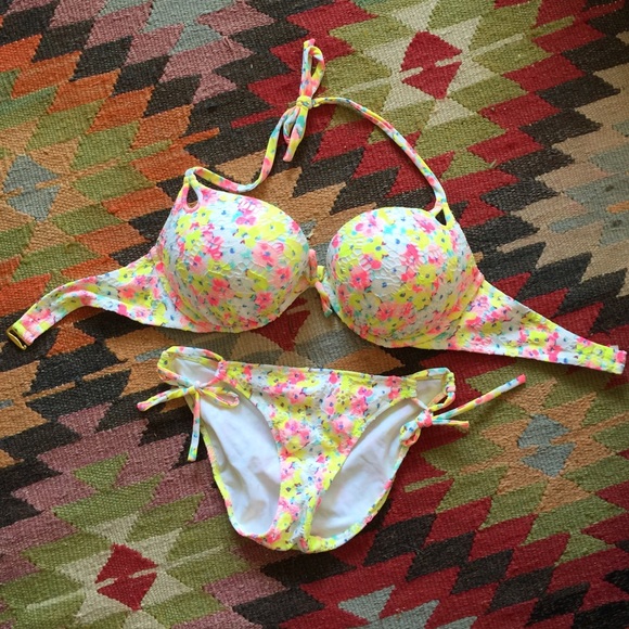 NWOT Victoria secret neon floral bikini