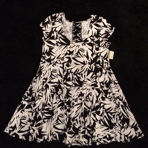 Aero dress! Floral print Size XL!