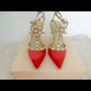 BCBG Spiked heels