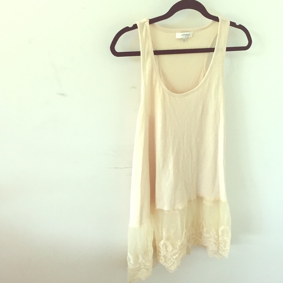 Tan layering tank