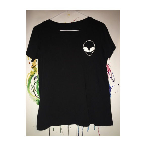 Alien Tee 👽✌🏻