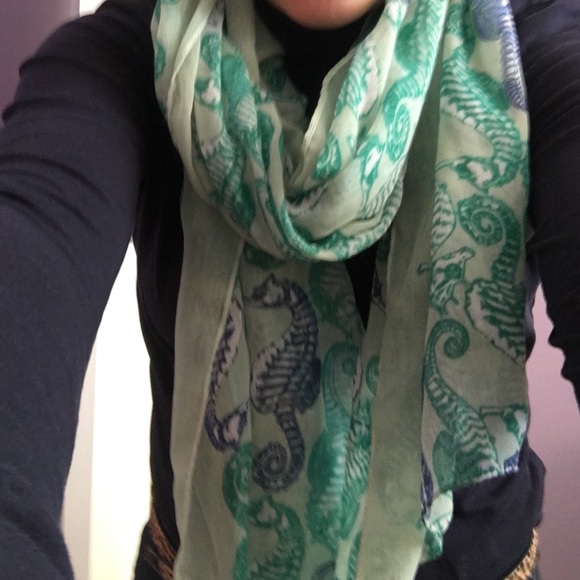 Seahorse Scarf