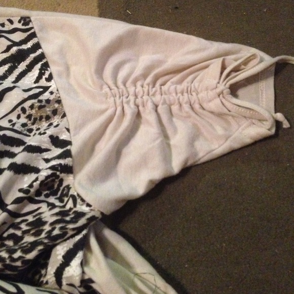 Beige safari blouse - Picture 2 of 2