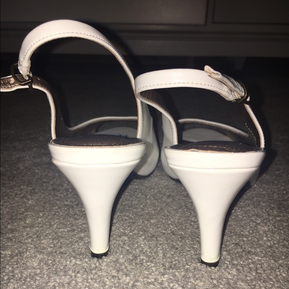 Heels - Picture 3 of 3