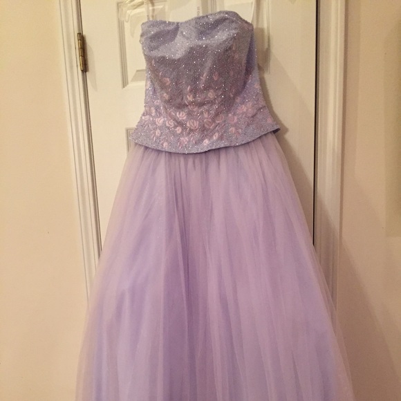 lavender prom/pageant gown