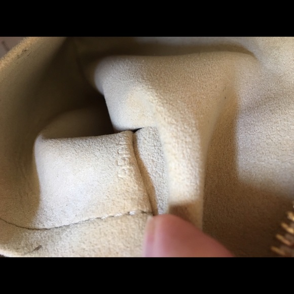 Louis Vuitton Damier Azur - Picture 3 of 4