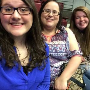 Meet your Posher, Nora