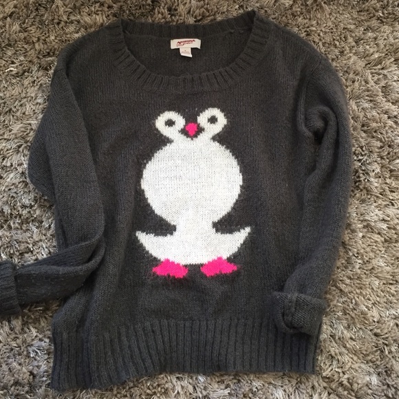 ‼️MUST BUNDLE‼️Arizona penguin sweater