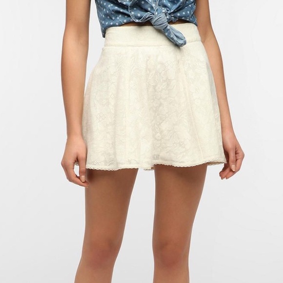 Urban Outfitters Dresses & Skirts - Kimchi Blue Urban Outfitters lace skirt