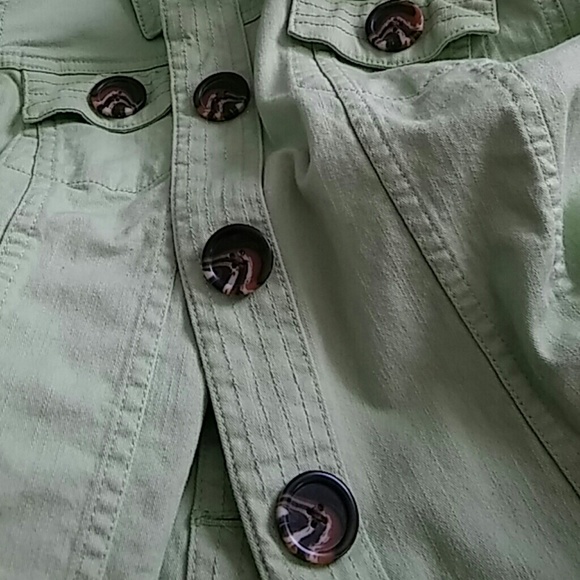 Spring Jacket - Picture 4 of 4