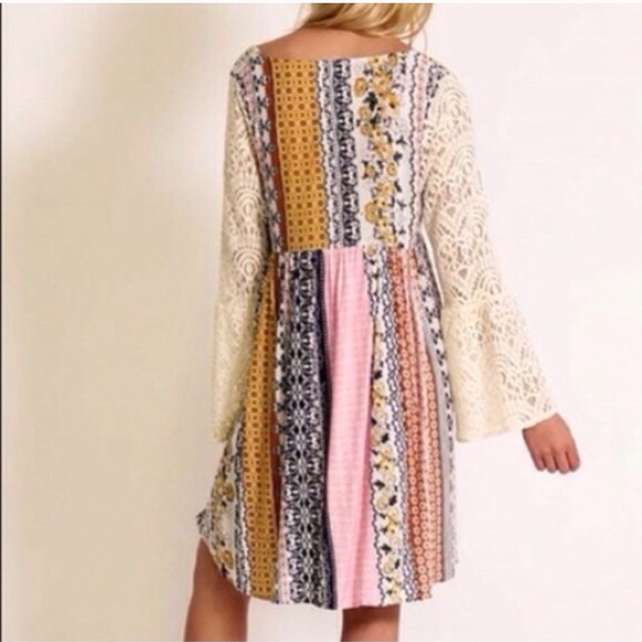 ❗️LAST❗️ Boho Peasant Pastel Lace Flowy Dress - Picture 3 of 4