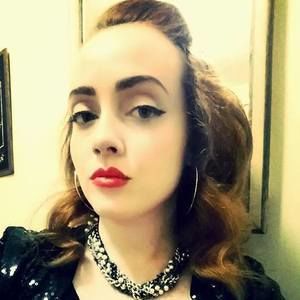 Meet your Posher, Renee