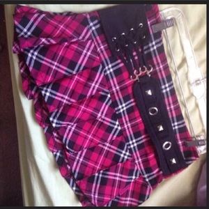 Pink plaid Tripp skirt