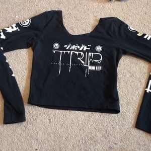 Damascus black crop top