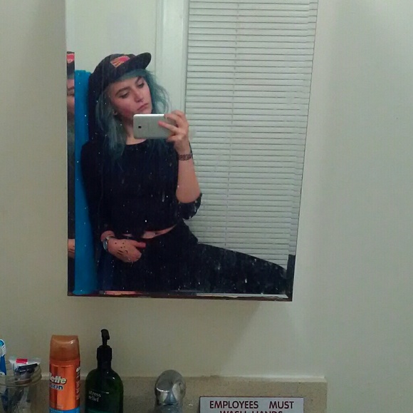 Meet your Posher, Aleksandra - Picture 2 of 3