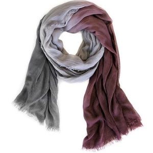 NWT Tilo Scarf