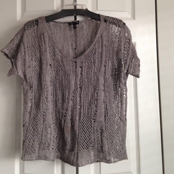 Eileen Fisher Short Sleeve Open Weave Box Top PS
