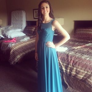Bridesmaid/prom dress