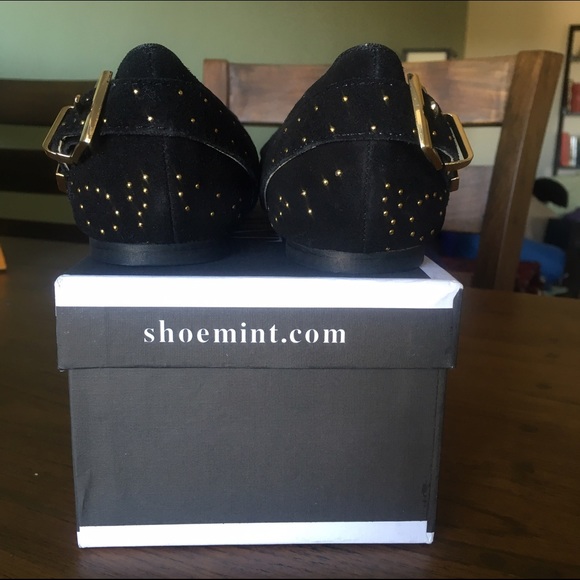Sold! Gold studded Shoemint flats - Picture 3 of 4