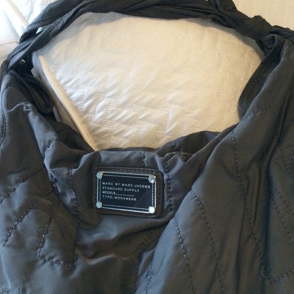 Marc Jacobs Shoulder Bag - Picture 3 of 3