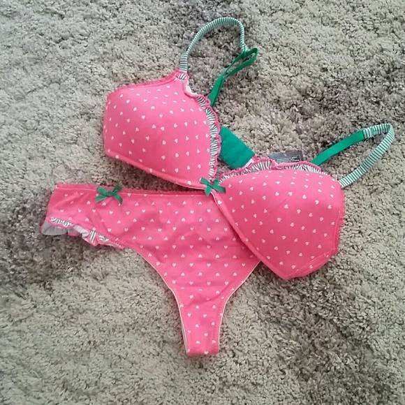 HEMA Ladies Bra and Underwear