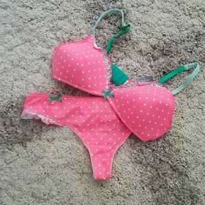 HEMA Ladies Bra and Underwear