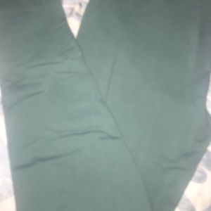 TC muted forest green leggings