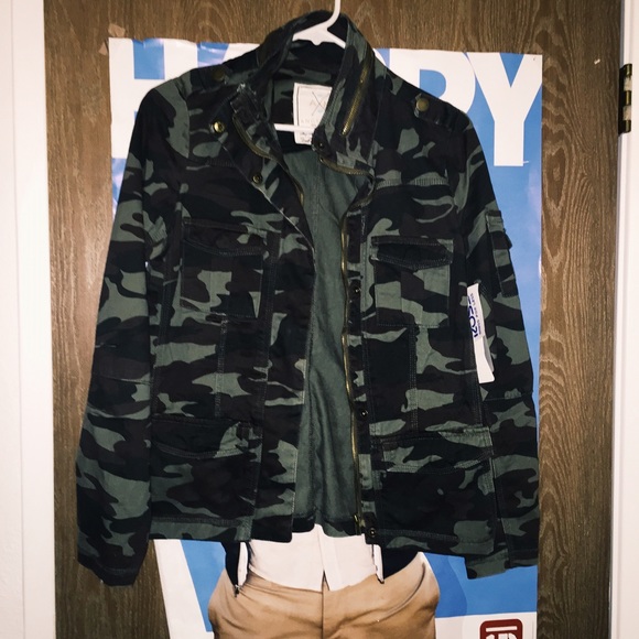 Camo utility jacket