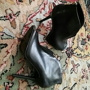 Open toe, black high heels