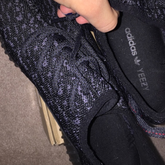 Pirate black yeezys- never worn - Picture 3 of 4