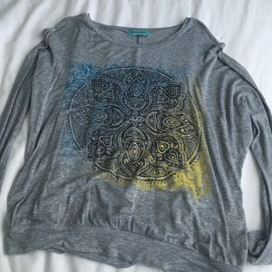 Very cute and comfy long sleeve shirt