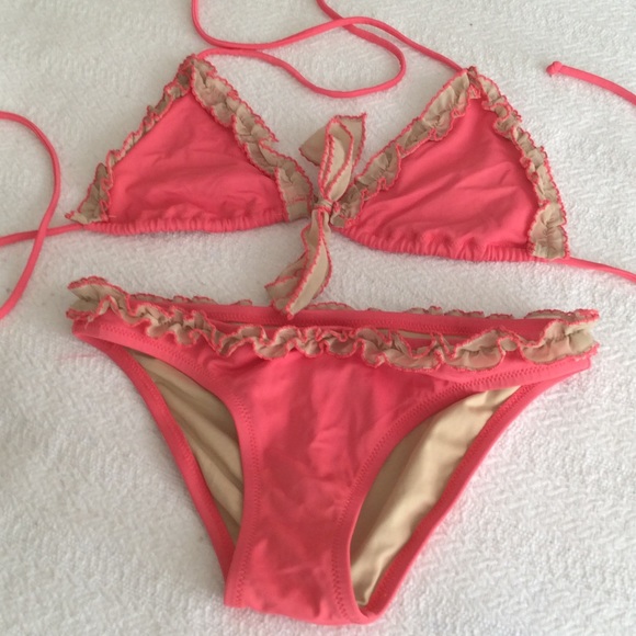 2piece bikini - Picture 1 of 3