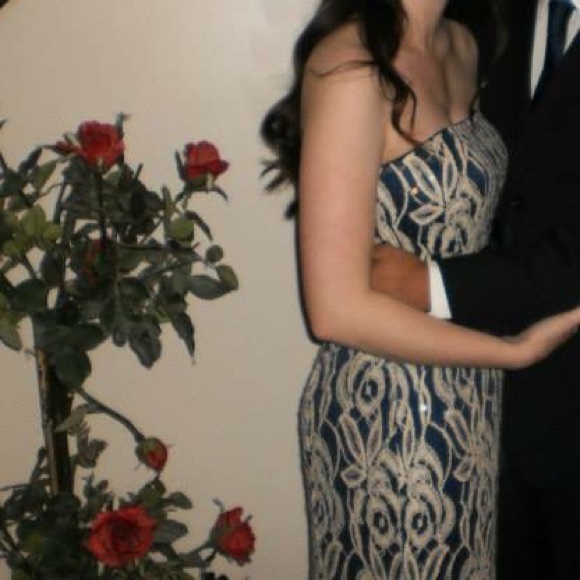 Prom Dress - Picture 2 of 3