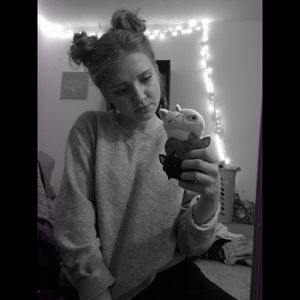 Meet your Posher, Lindsey