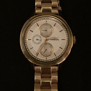 Gold Fossil watch!!
