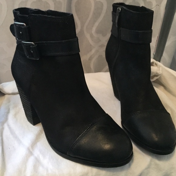 Black Vince Camuto Booties in Great Condition