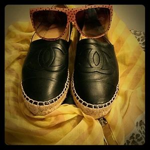 Sale!!! Dolce Gabbana Star Sunglasses😎😎