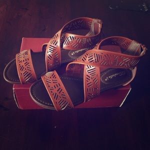 Cognac gladiator sandals