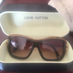 SOLD SOLD SOLD Louis Vuitton Poppy Brown Sunglass