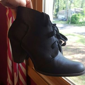 Black booties from forever 21