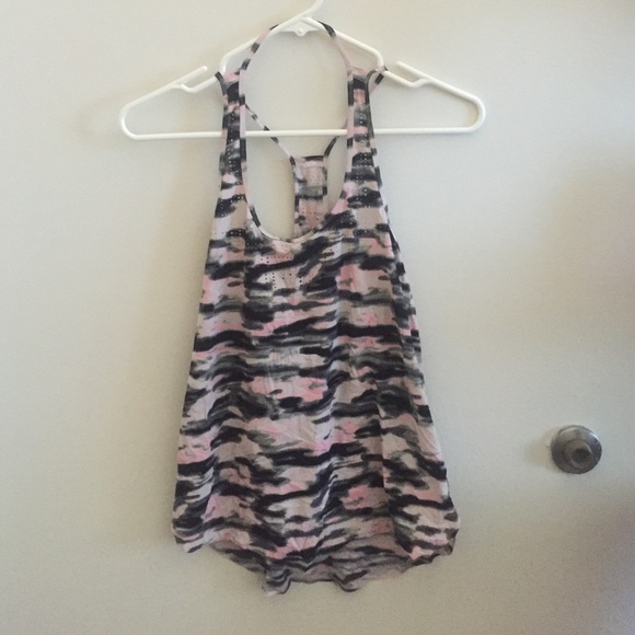 Lululemon strappy workout tank