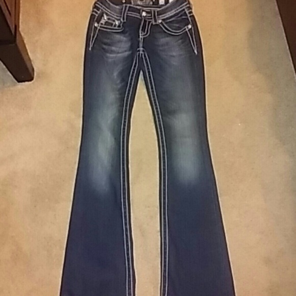 Only wore once Miss Me jean