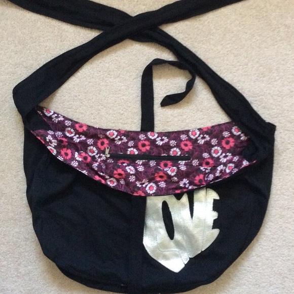 Reversible hobo bag - Picture 2 of 3