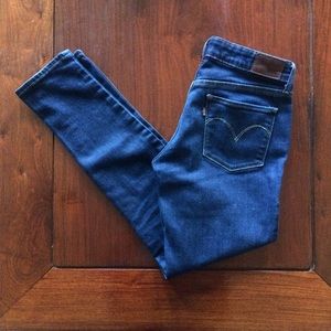 Levi's Dark Wash Skinny Jeans