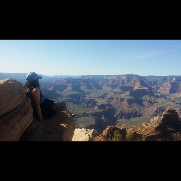 Meet your Posher, T - Picture 1 of 1