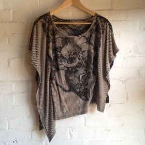 😎 Asymmetrical Lace Top. Funky!