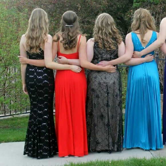 Black Two Piece Sequin Long Prom Dress  MUST GO - Picture 2 of 4