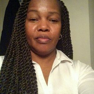 Meet your Posher, Robin